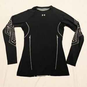 Under Armour Women's Black Long Sleeve Heatgear Top Size Small